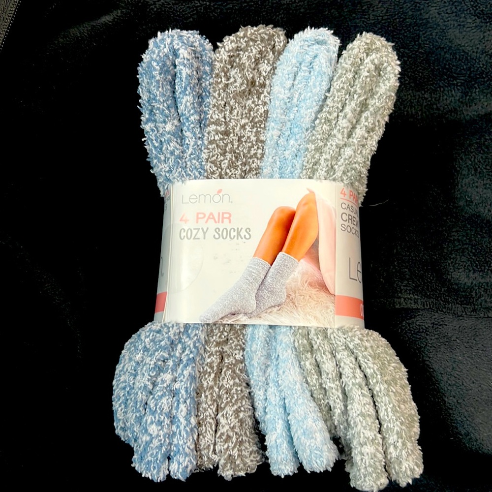 LEMON Women's Cozy Soft Casual Crew Fuzzy Socks Recycled Polyester Yarns 4 Pairs